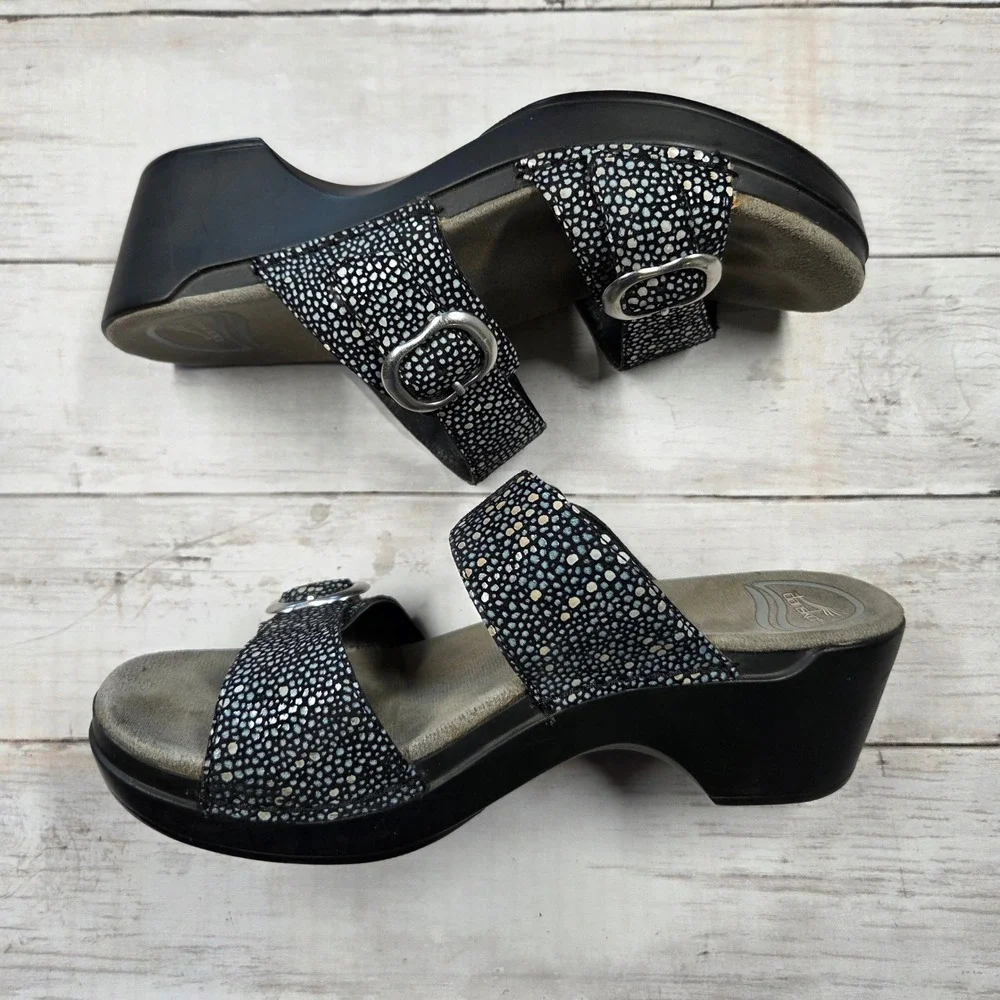 Dansko Wedge Sandal Women 38(7.5) Black Blue Stingray Pebbled Buckle Slide Shoes